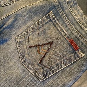 Seven jeans